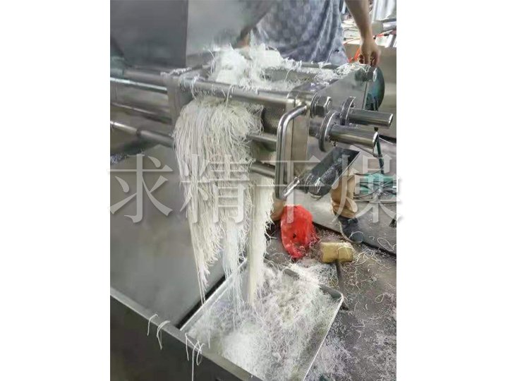 JZL擠壓造粒機(jī)