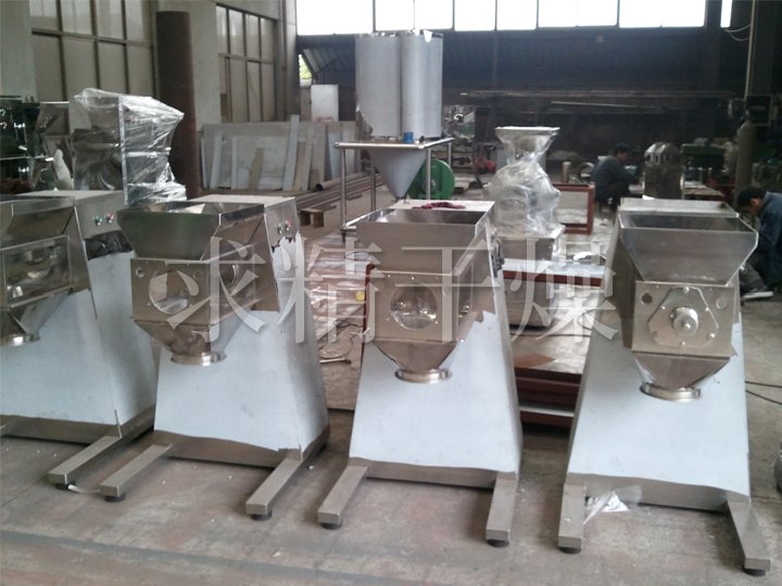 YK系列搖擺式顆粒機(jī)