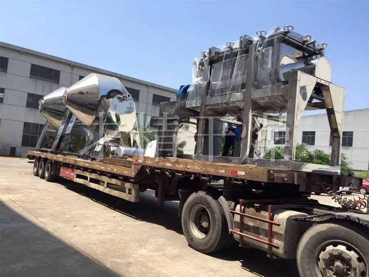 SZG系列雙錐回轉(zhuǎn)真空干燥機(jī)